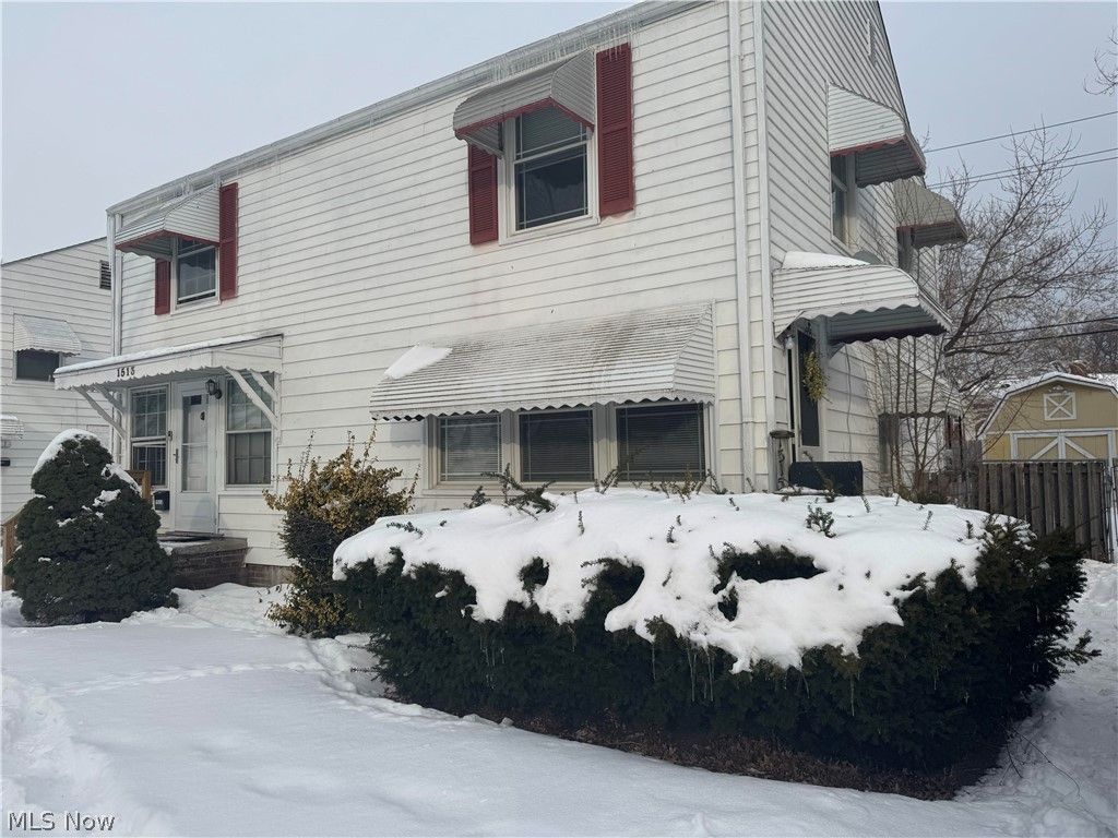 Photo of 1515 E 256th Street, Euclid, OH 44132 (MLS # 5185690)