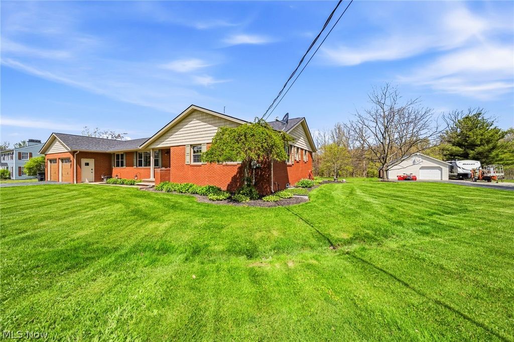 Photo of 16156 Thompson Road, Thompson, OH 44086 (MLS # 5202685)