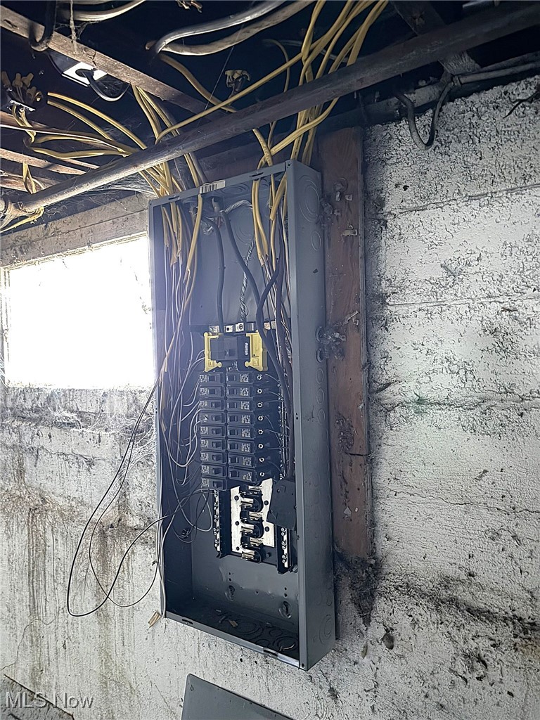 Clara J Brothertons 4th Add - Residential