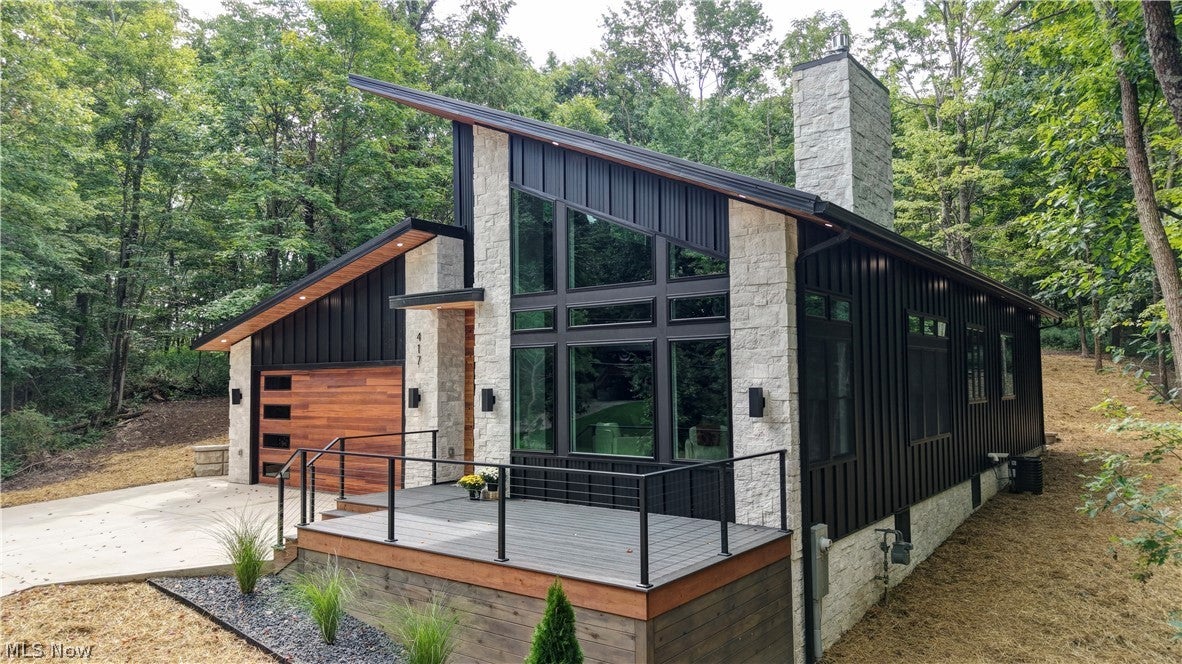 417 Grand Ridge Drive