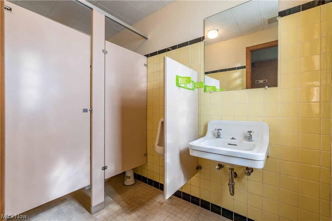 F W Brunner - Commercial Sale