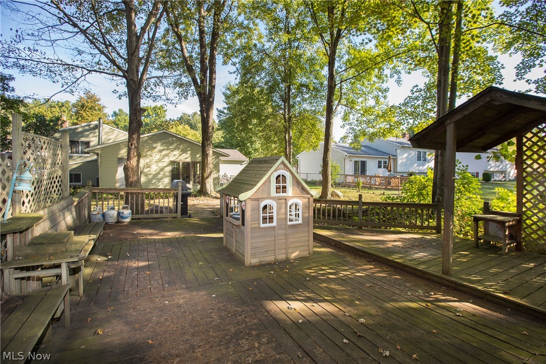 Brentwood Estates - Residential