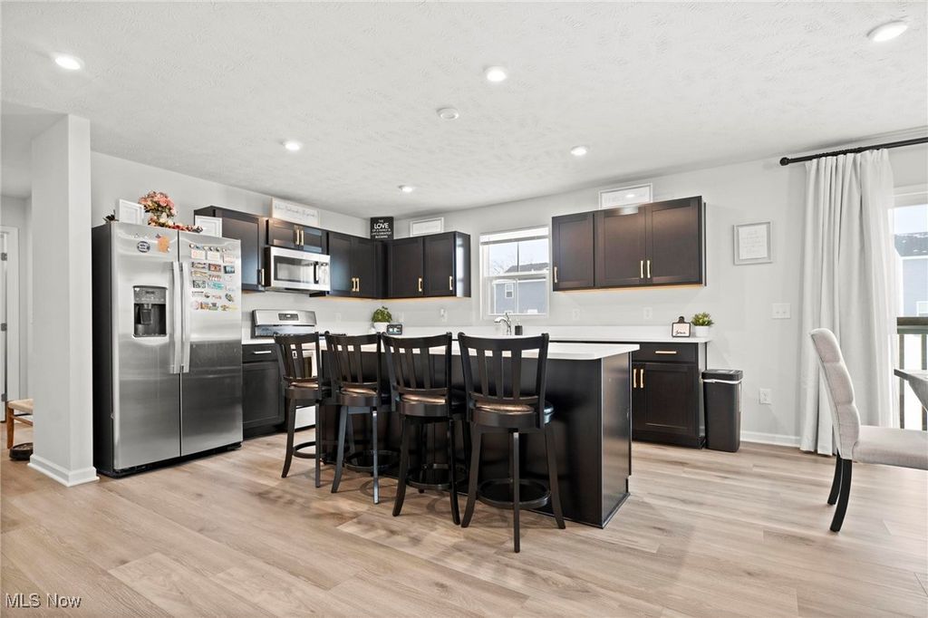 Photo of 214 Leather Leaf Drive, Elyria, OH 44035 (MLS # 5178949)