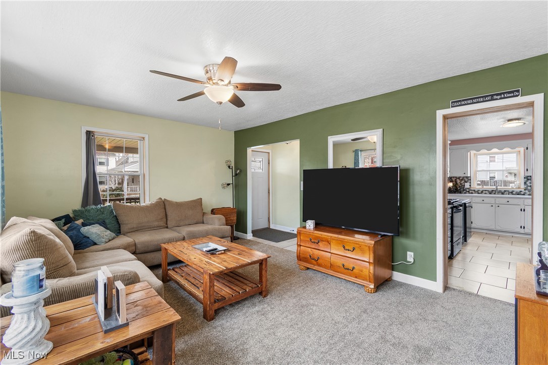 1387 Maryland Avenue, Canton, Ohio image 3