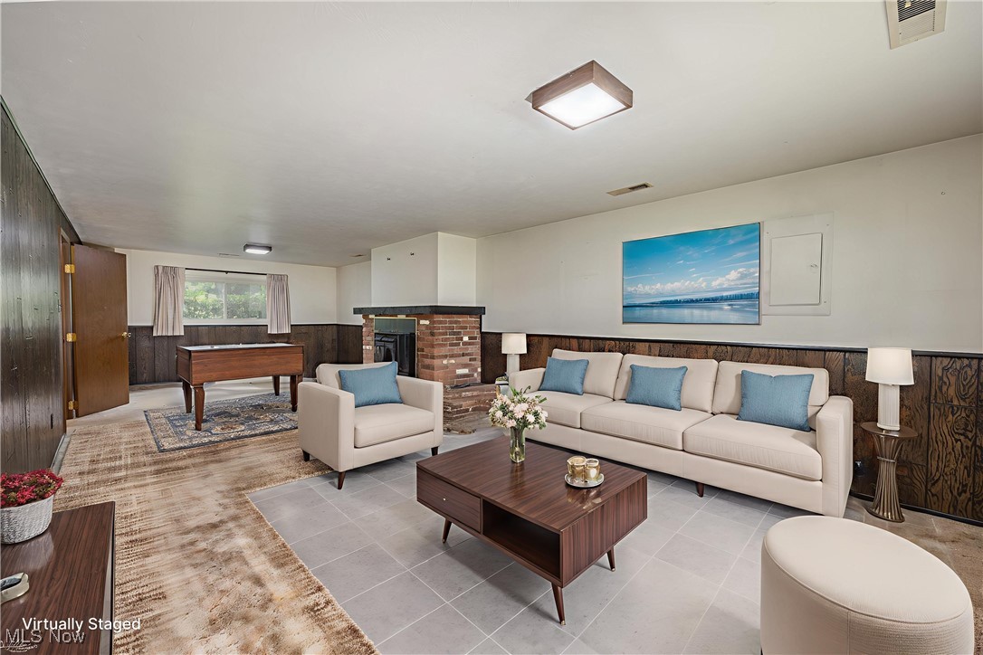 1st Add Reno Terra - Residential