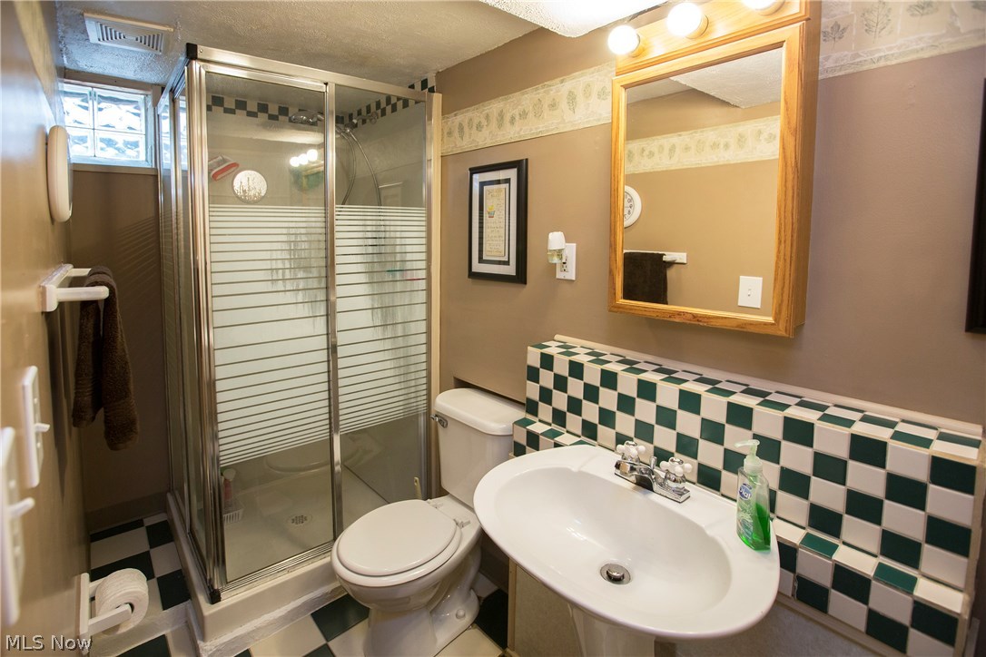 Norris Ave - Residential