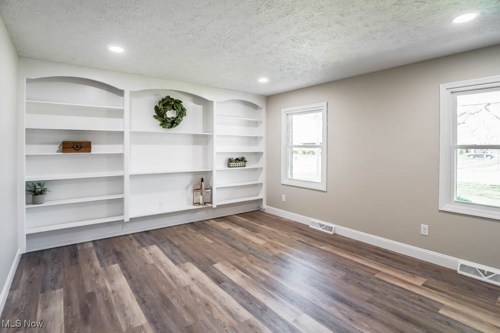 323 Marquardt Avenue, North Canton, Ohio image 3