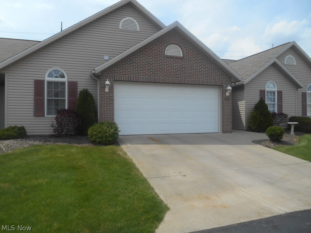 Central Commons Condos - Residential