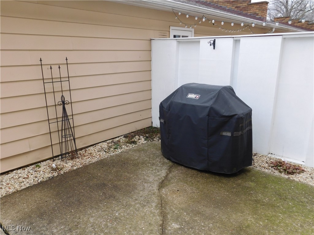 8264 Deepwood Boulevard #6, Mentor, Ohio image 39