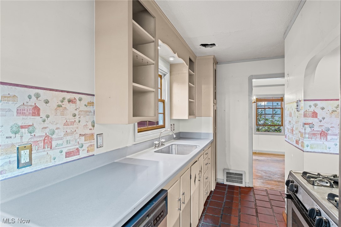 Elmwood Beach - Residential