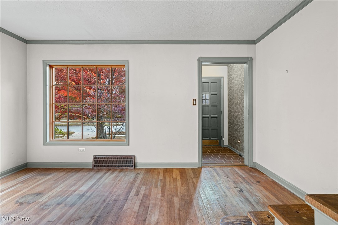 Elmwood Beach - Residential