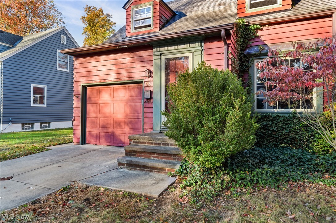 Elmwood Beach - Residential