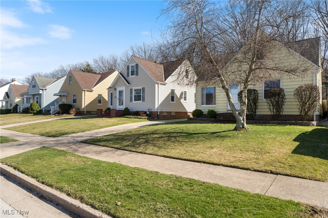 2619 Torrington Avenue, Parma, Ohio image 4