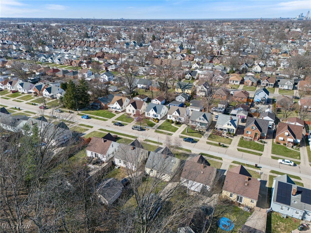 2619 Torrington Avenue, Parma, Ohio image 40
