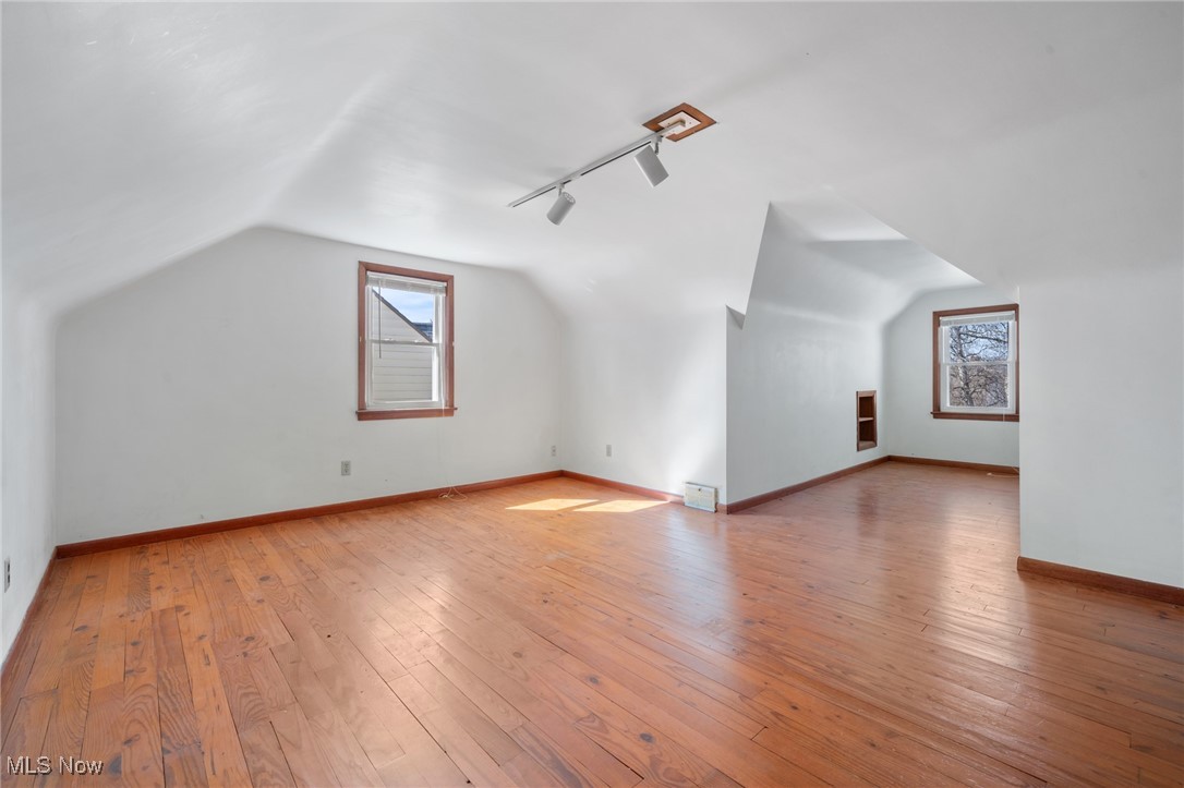 2619 Torrington Avenue, Parma, Ohio image 23