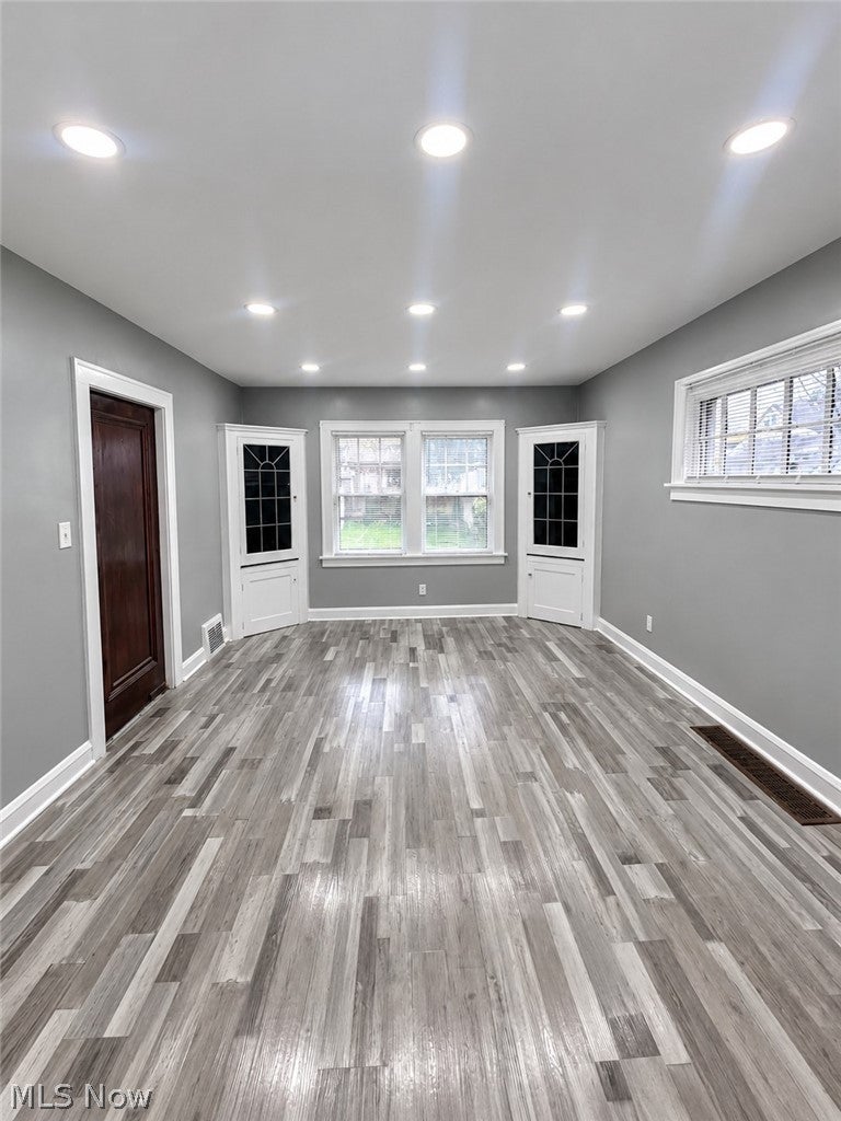 3394 Lownesdale Road