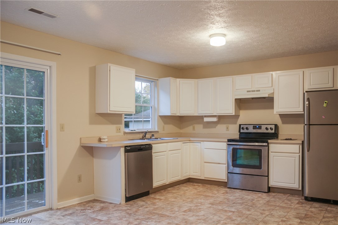 Stonecreek Condo Sec 31 - Residential Lease