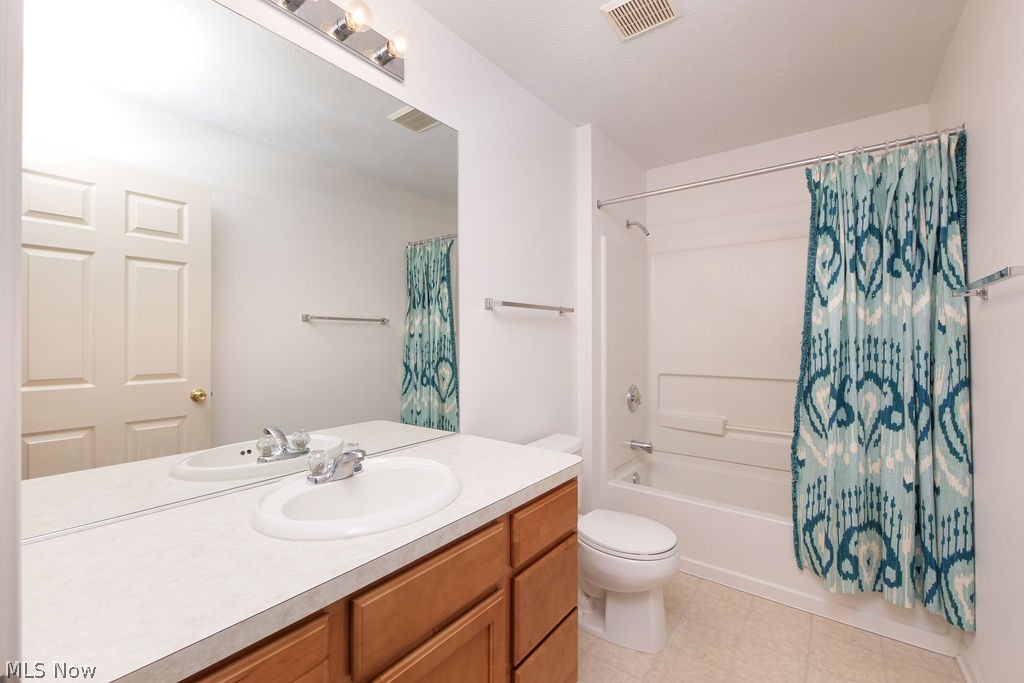 Calls Farm Ph Four - Residential