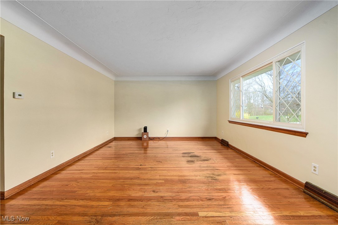 24305 Normandy Drive, Olmsted Falls, Ohio image 7