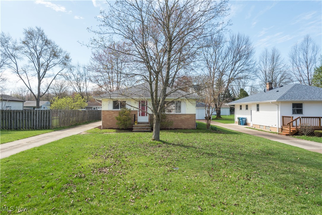24305 Normandy Drive, Olmsted Falls, Ohio image 3