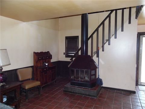 Tiny photo for 954 Luke Chute Road, Waterford, OH 45786 (MLS # 5203482)