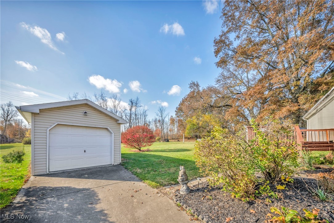 739 Silvercrest Drive, Wadsworth, Ohio image 30