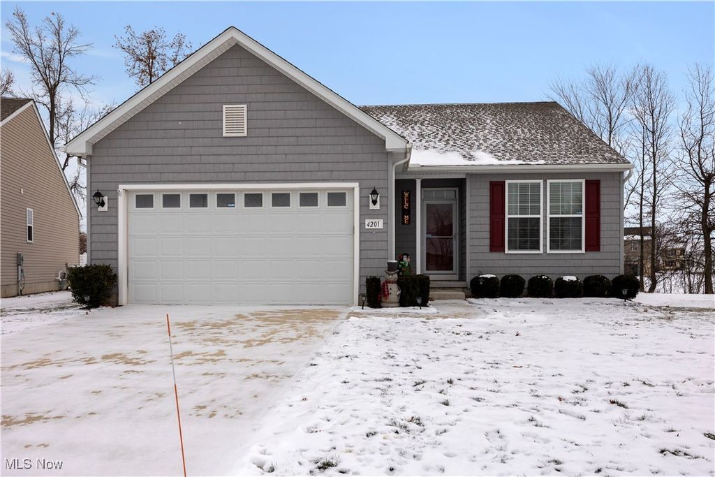 Photo of 4201 Meadow Lark Drive, Lorain, OH 44053 (MLS # 5176179)