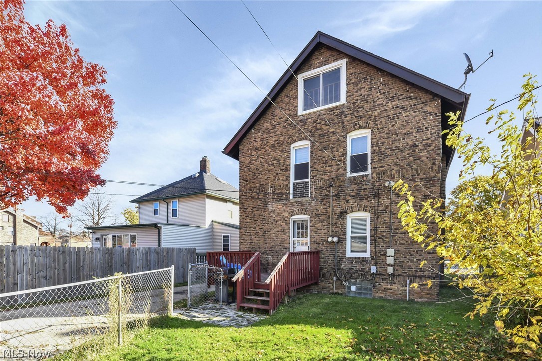 Madison View - Residential Income