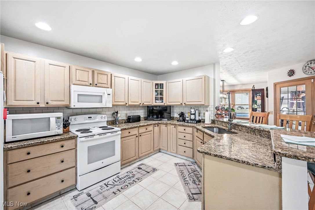 Sunny Estates - Residential