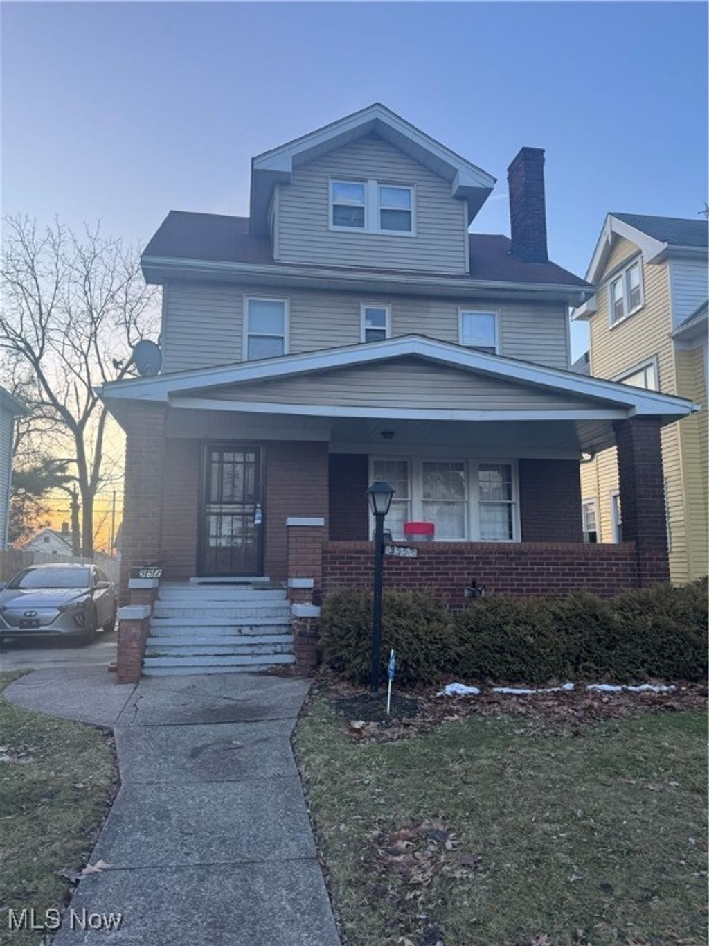 Photo of 3552 E 110th Street, Cleveland, OH 44105 (MLS # 5183454)
