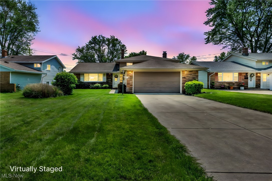 25017 Randall Drive, North Olmsted, Ohio image 1