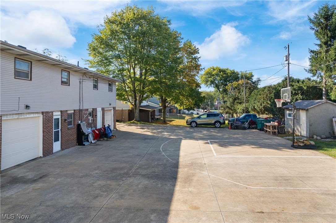 Perry Estates - Residential Income