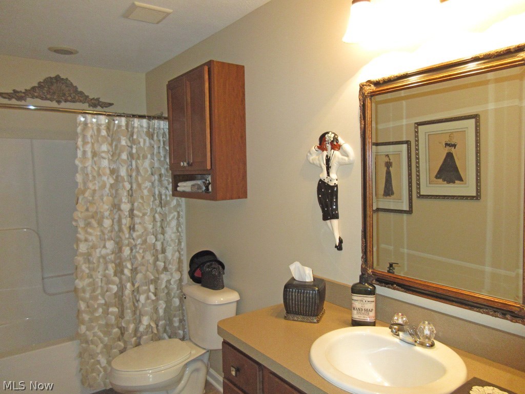 Barnsley Way/Macintosh Farms - Residential