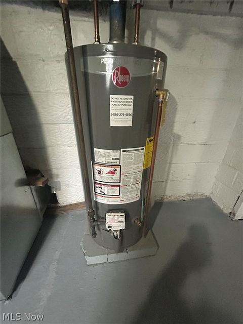 Tiny photo for 210 Madison Street, Ravenna, OH 44266 (MLS # 5181422)