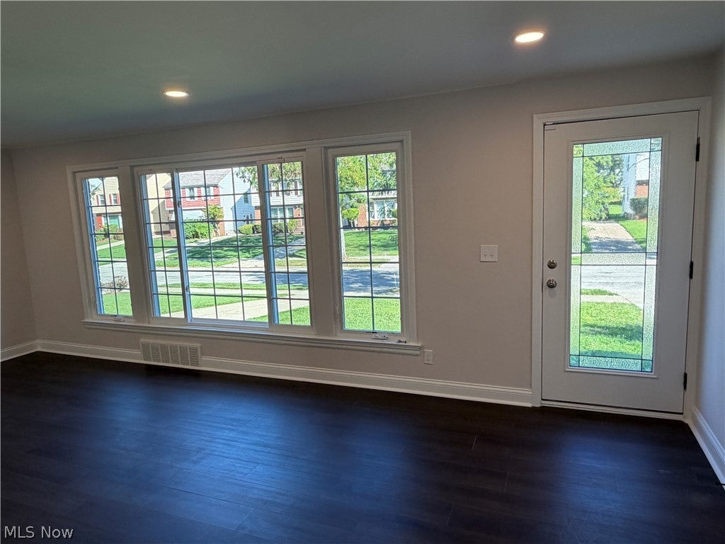 17012 Eldamere Avenue