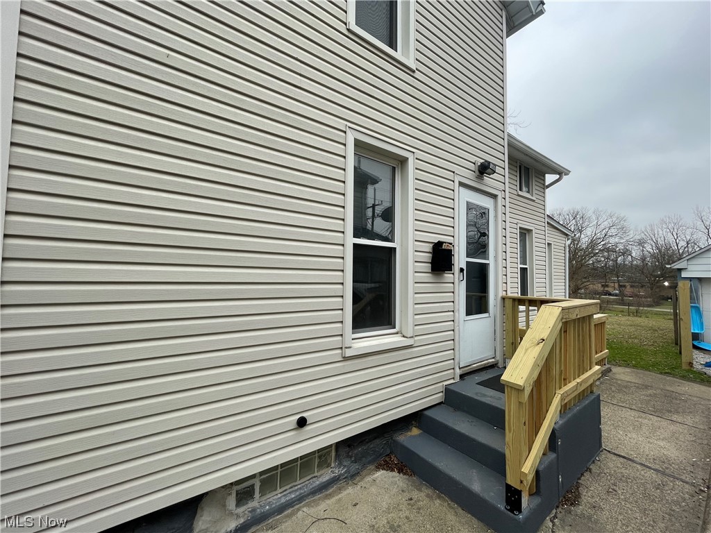 Hezekiah Dunham & Others - Residential Lease