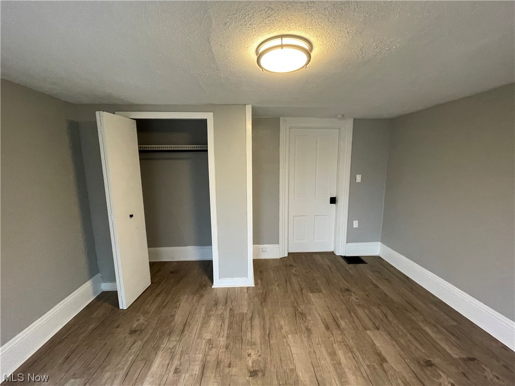 Hezekiah Dunham & Others - Residential Lease