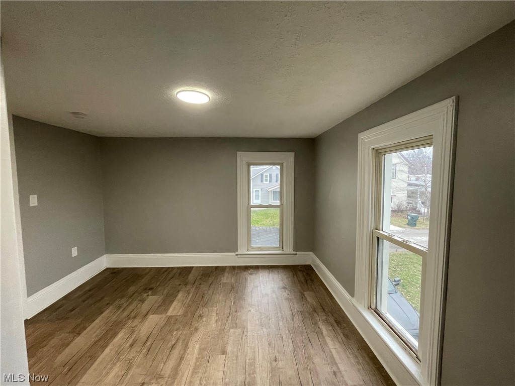 Hezekiah Dunham & Others - Residential Lease