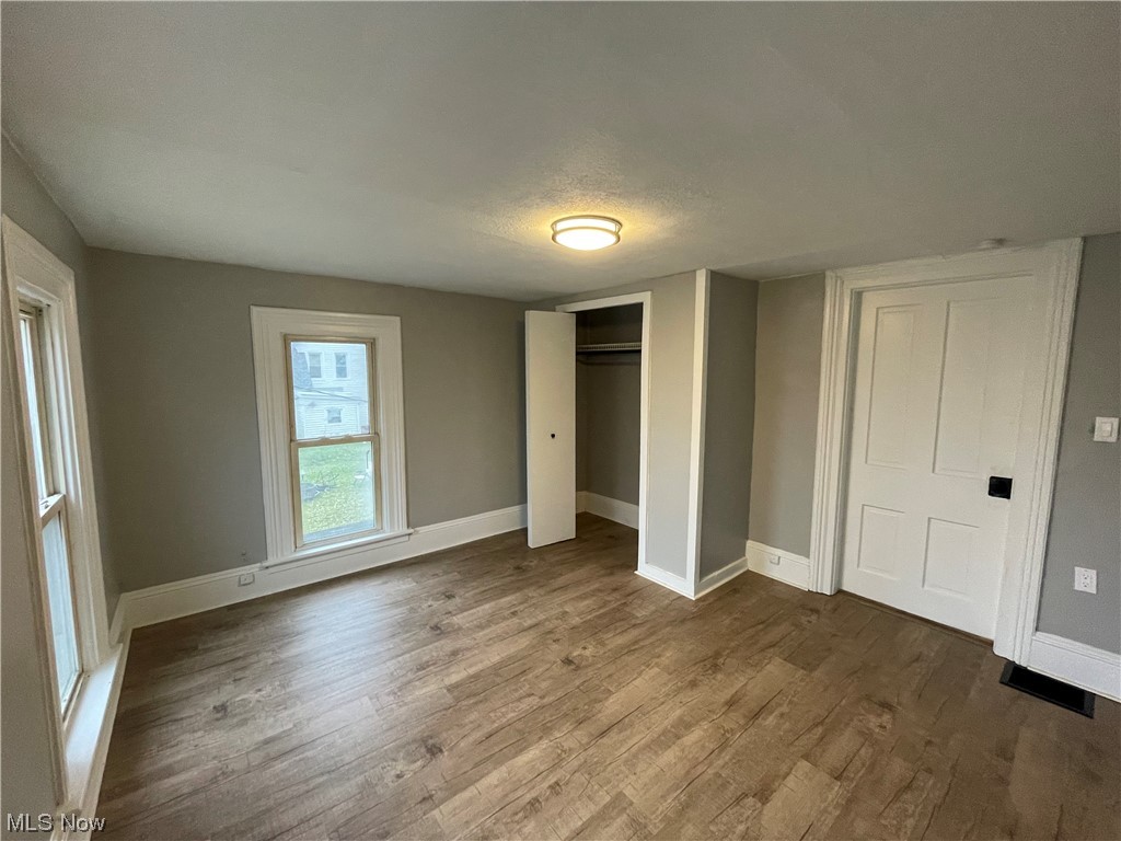 Hezekiah Dunham & Others - Residential Lease