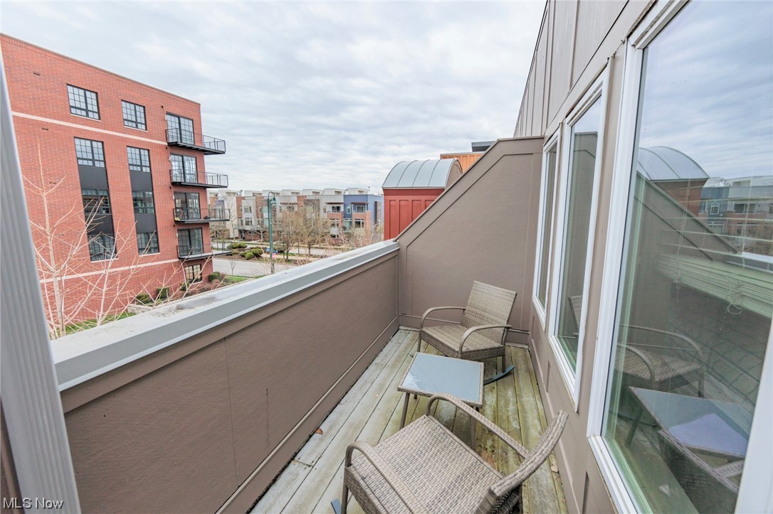 Battery Park Twnhms Condo - Residential