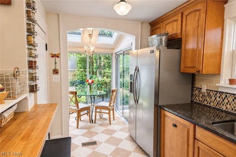 Tiny photo for 16 Bellview Street, Chagrin Falls, OH 44022 (MLS # 5245965)