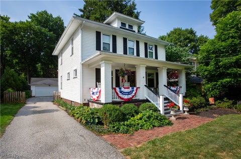 Tiny photo for 16 Bellview Street, Chagrin Falls, OH 44022 (MLS # 5245965)