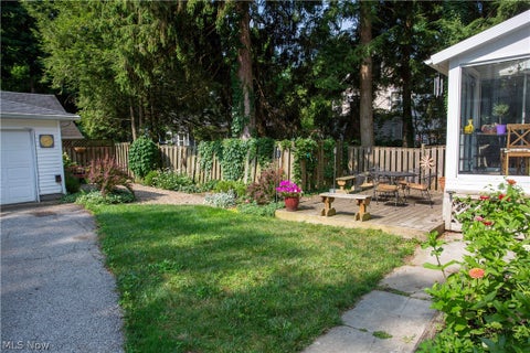 Tiny photo for 16 Bellview Street, Chagrin Falls, OH 44022 (MLS # 5245965)