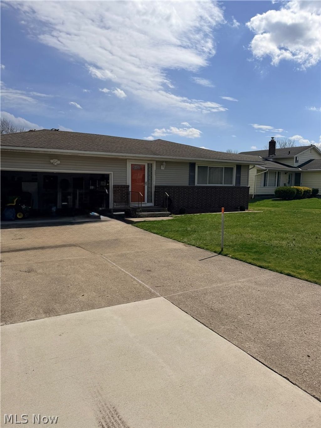 Photo of 6081 Sunset Drive, Bedford Heights, OH 44146 (MLS # 5196441)