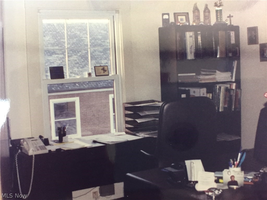Rothweiler & Wallace - Commercial Sale