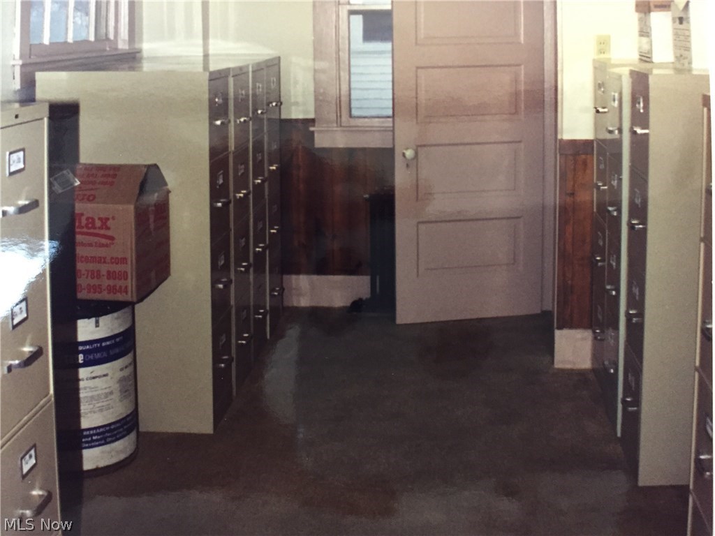 Rothweiler & Wallace - Commercial Sale