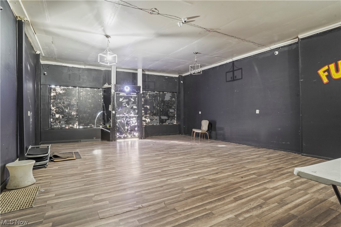 William T & Bessie Voris Sawye - Commercial Sale