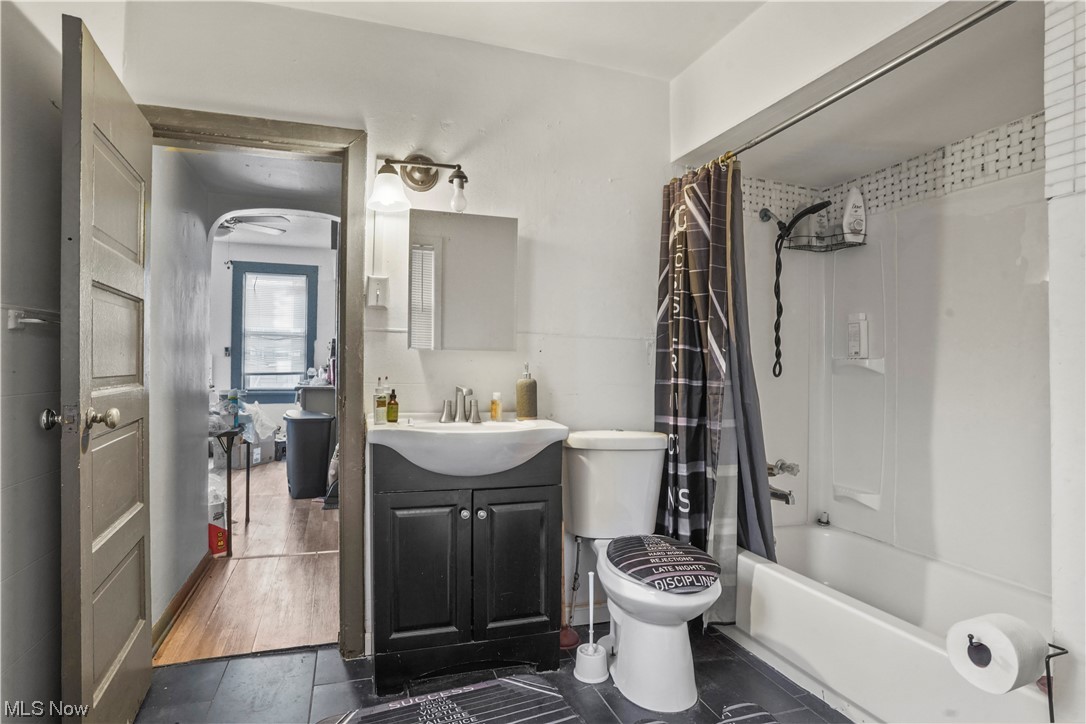 William T & Bessie Voris Sawye - Commercial Sale