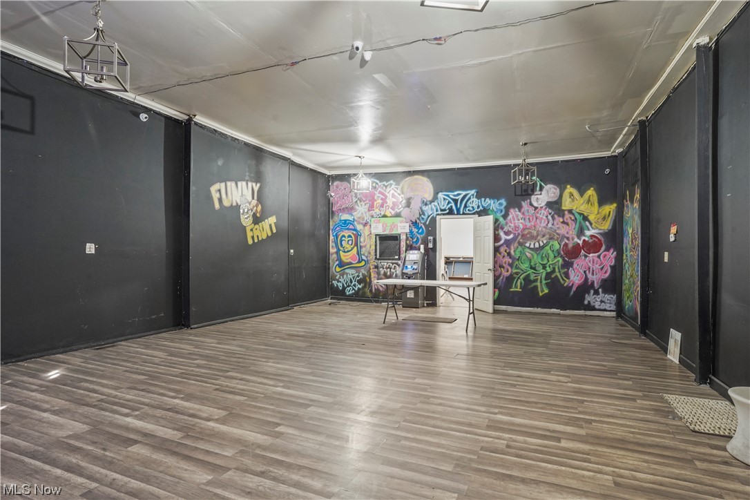 William T & Bessie Voris Sawye - Commercial Sale