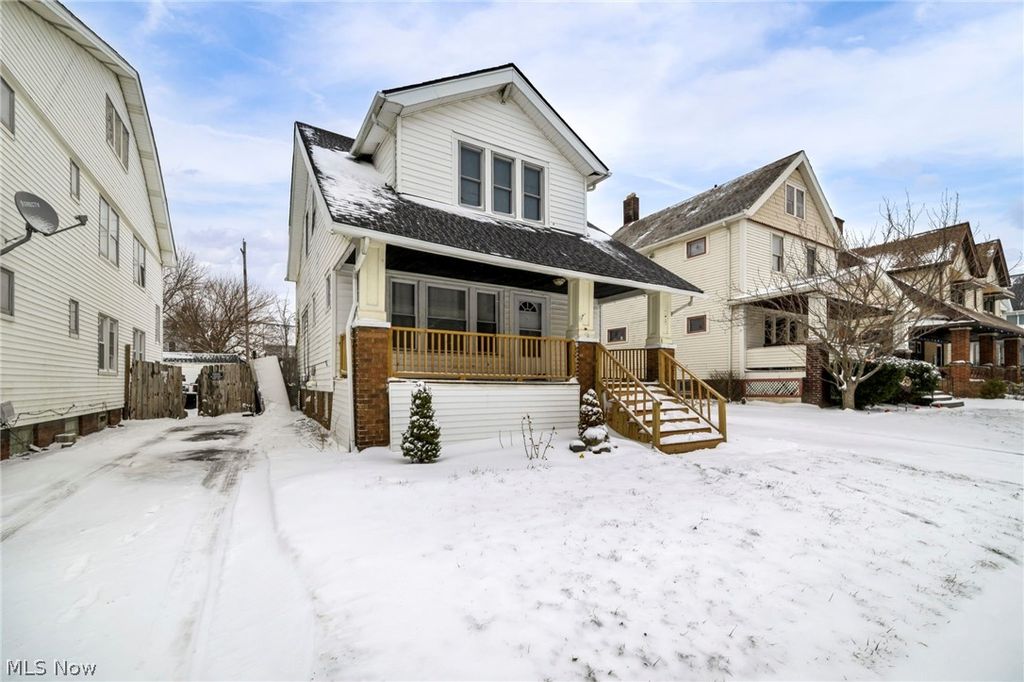 Photo of 4225 W 50th Street, Cleveland, OH 44144 (MLS # 5188636)